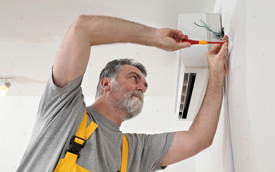 électricien de maintenance Igny
